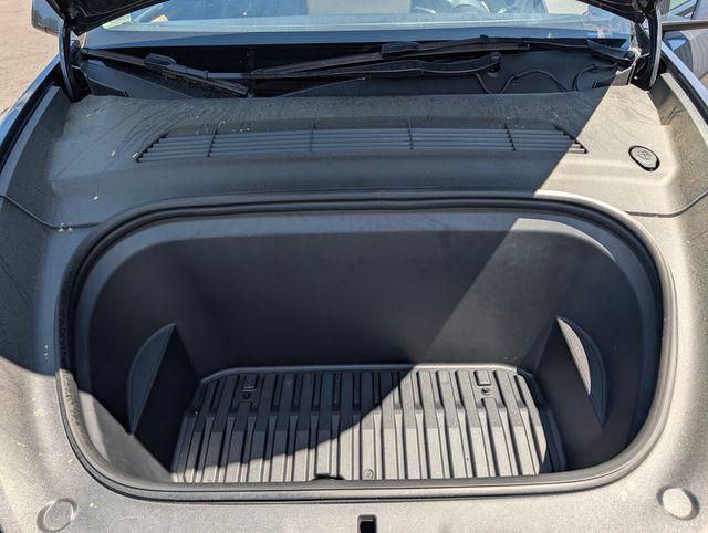 صورة 10 لـ 2023 Tesla MODEL Y LONG RANGE DUAL MOTOR ALL-WHEEL DRIVE