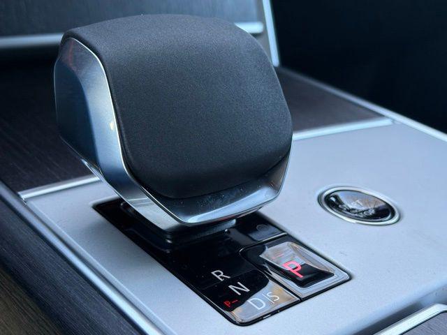 2026 LAND Rover RANGE ROVER SE — миниатюра 26