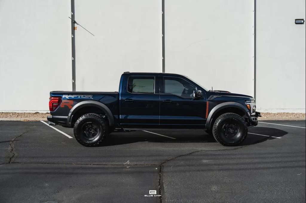 FORD F-150 RAPTOR R - 5