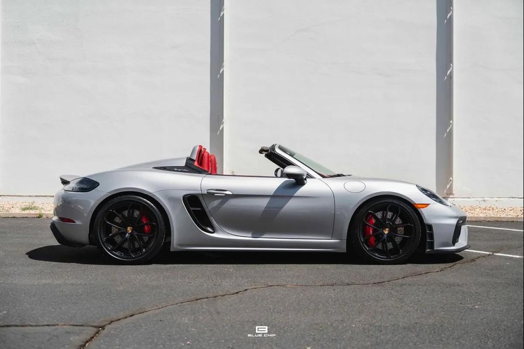 2021 Porsche 718 SPYDER 缩略图 27