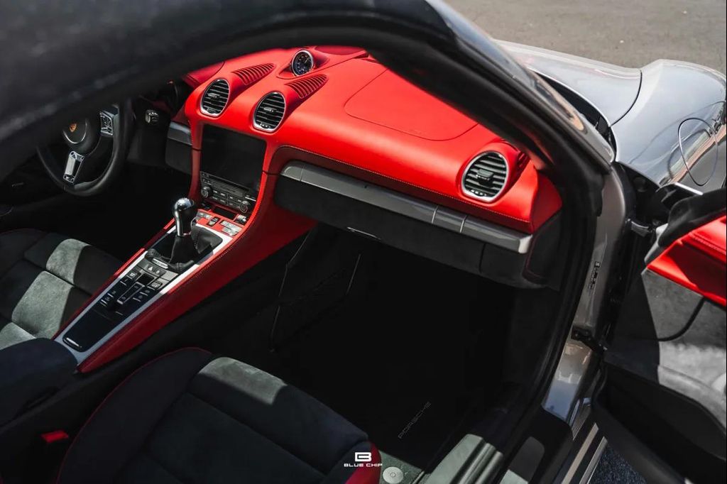 2021 Porsche 718 SPYDER 缩略图 53