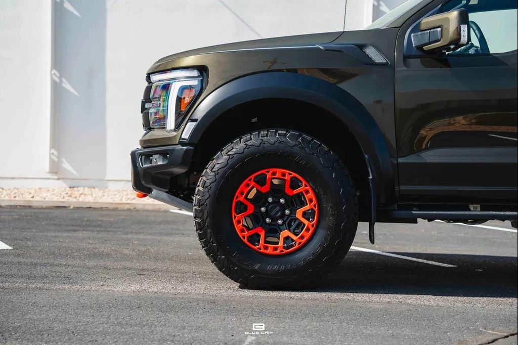 FORD F-150 RAPTOR - 3