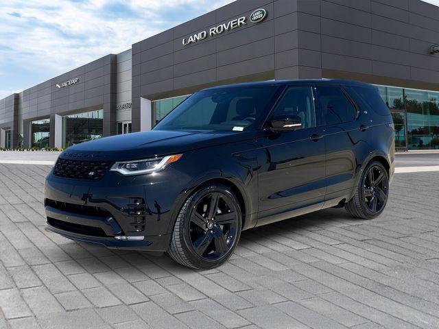 New 2025 Land Rover Discovery P300 Dynamic SE