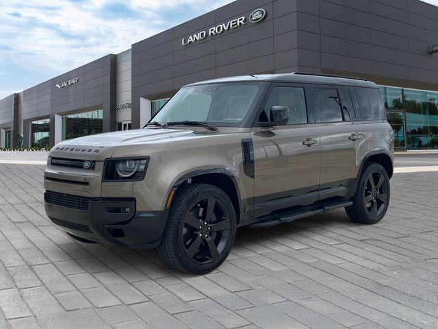 New 2026 Land Rover Defender P400 X-Dynamic SE