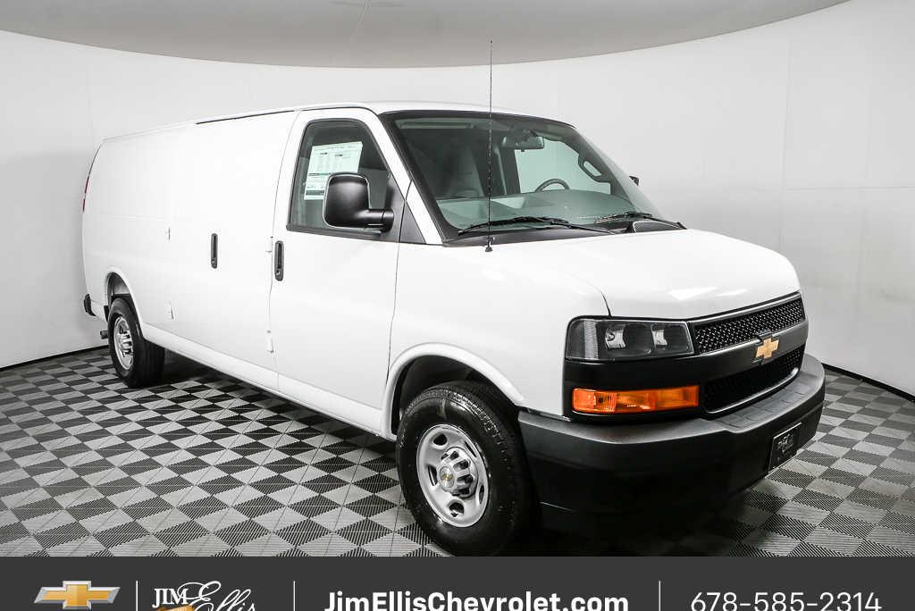 New 2026 Chevrolet Express 2500 LT