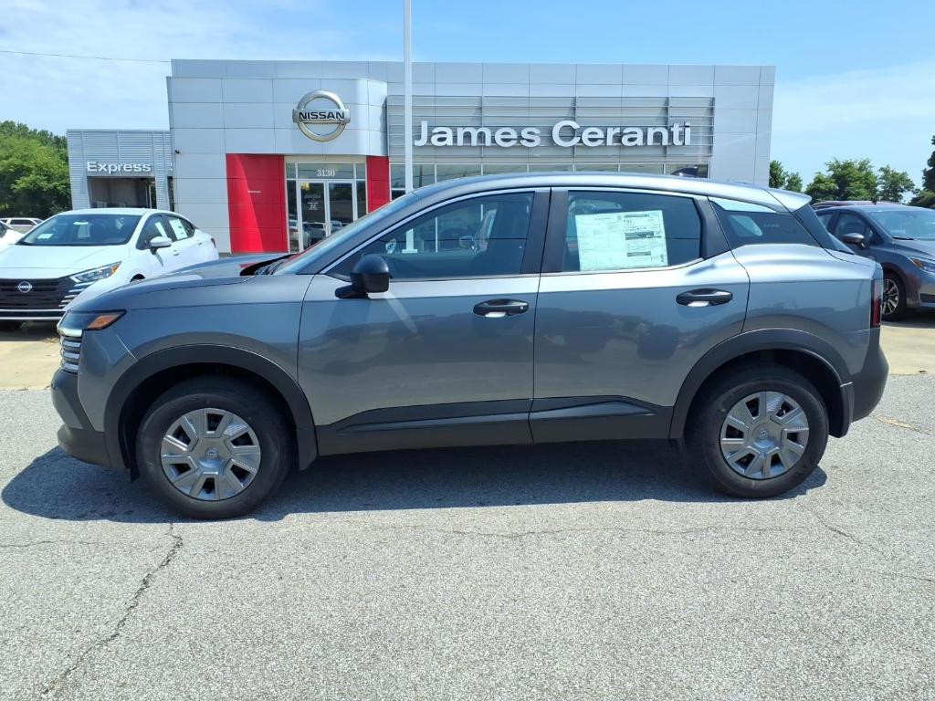 New 2026 Nissan Kicks S