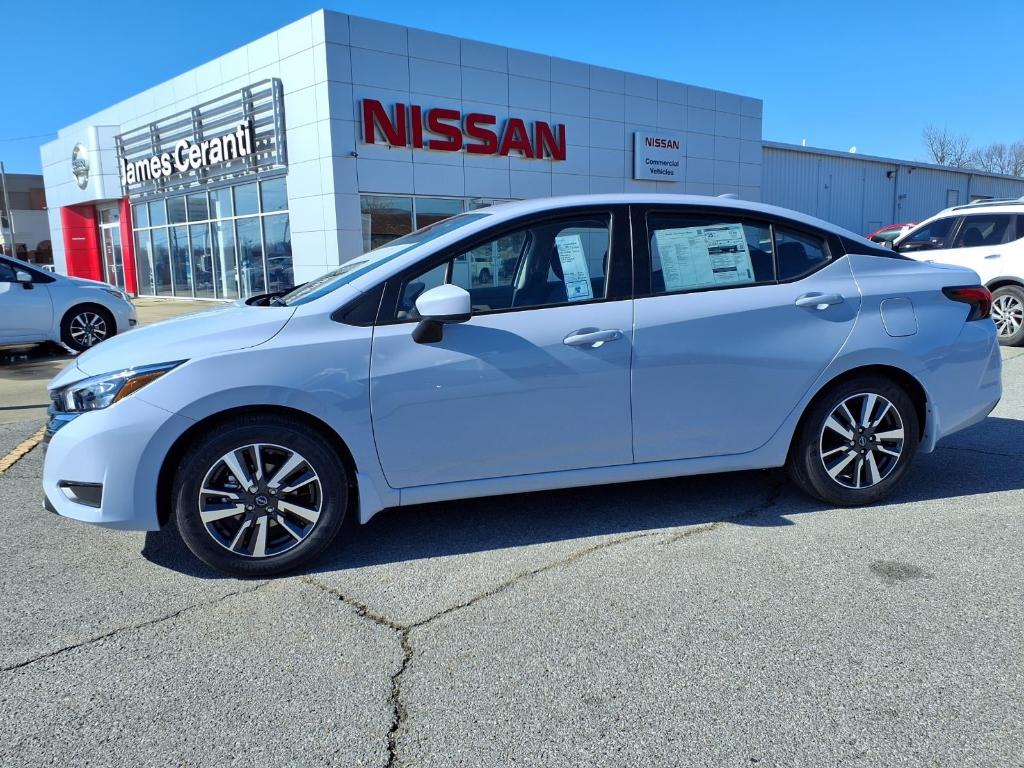 New 2025 Nissan Versa 1.6 SV
