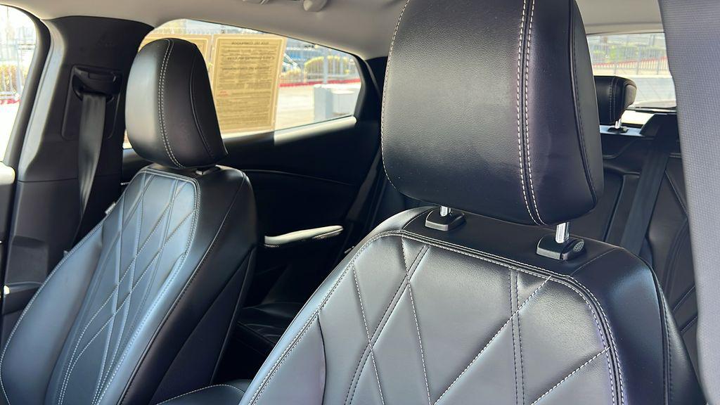 2025 FORD MUSTANG MACH-E SELECT 缩略图 12