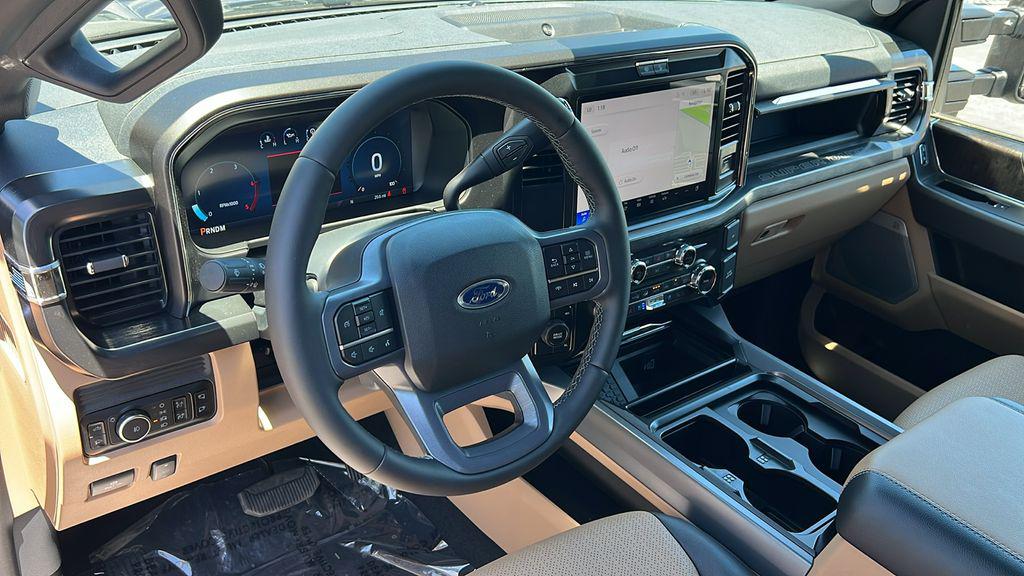 2026 FORD F-350 LARIAT — миниатюра 11