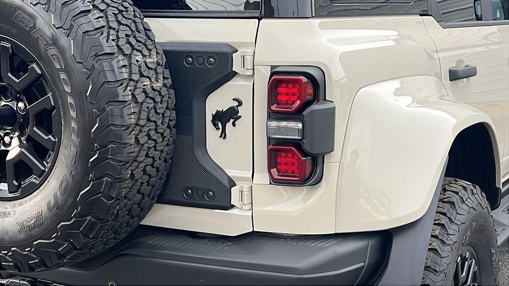 FORD BRONCO RAPTOR - 7