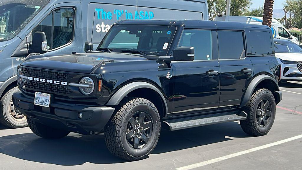 New 2025 Ford Bronco Outer Banks
