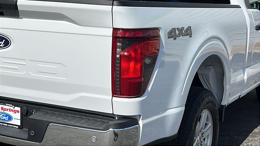 FORD F-150 XL - 6
