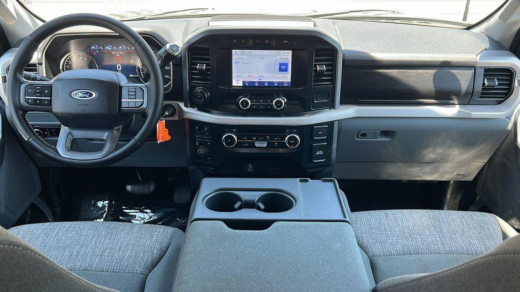 صورة 8 لـ 2023 FORD F-150 XLT