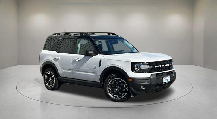 New 2025 Ford Bronco Sport Outer Banks