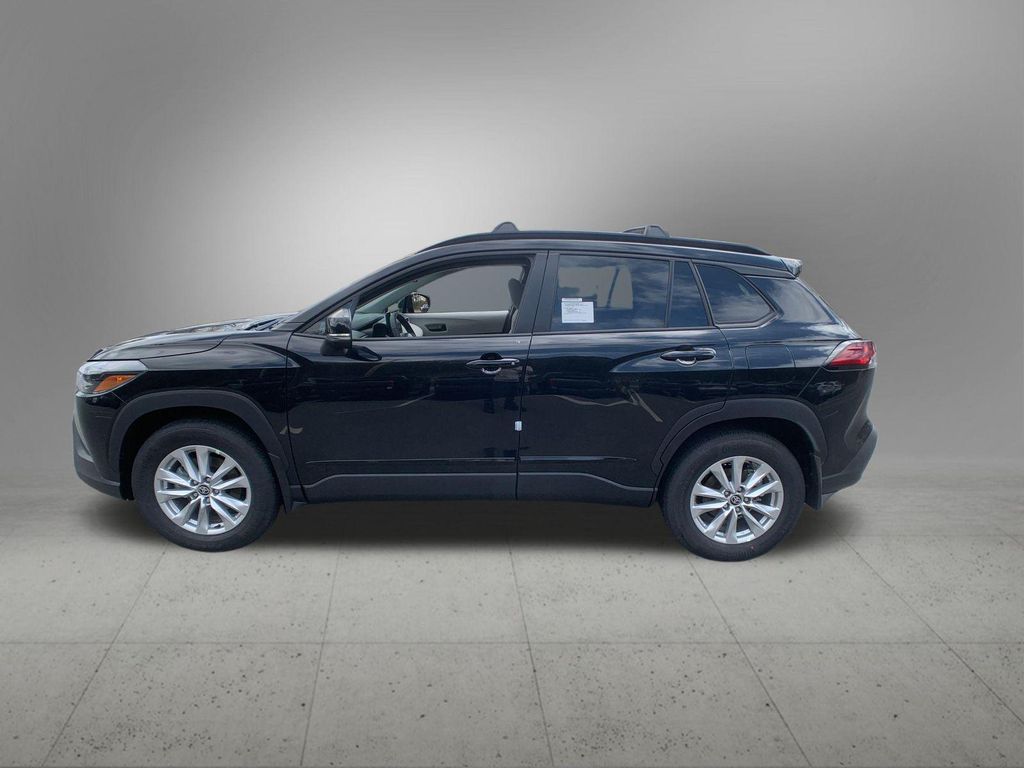 TOYOTA COROLLA CROSS - 2