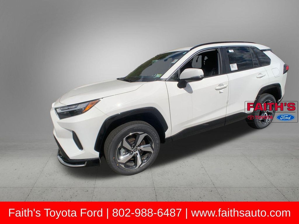 New 2025 Toyota RAV4 Hybrid SE