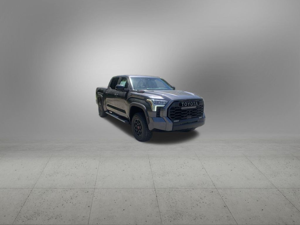 TOYOTA TUNDRA - 7