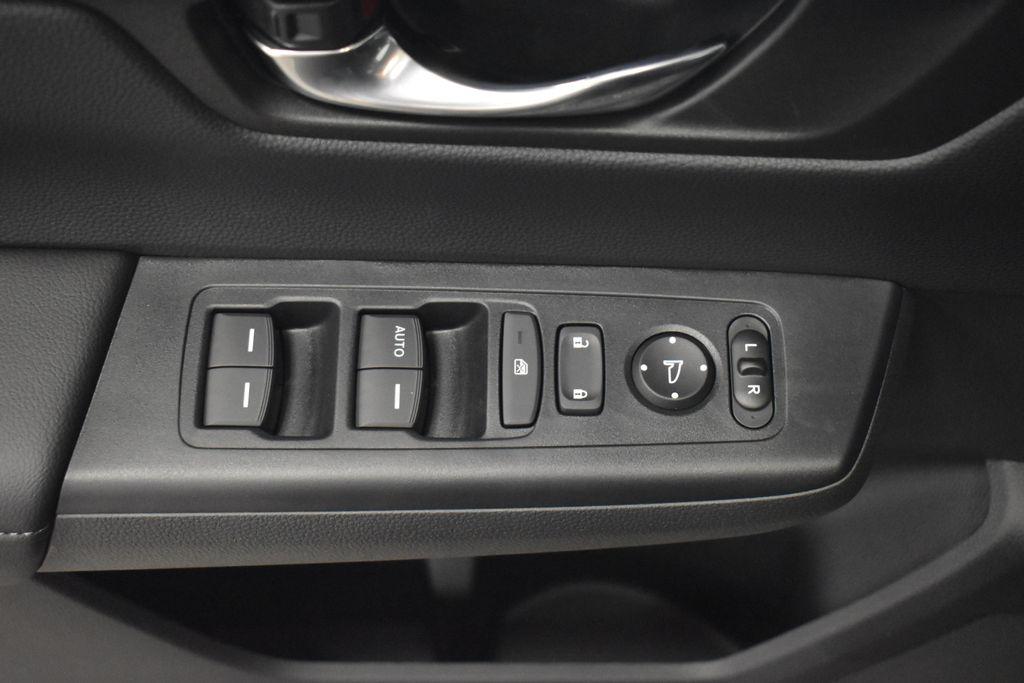 HONDA CR-V LX AWD - 9