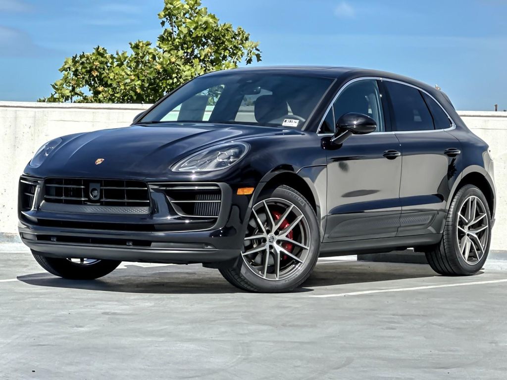 New 2026 Porsche Macan Macan