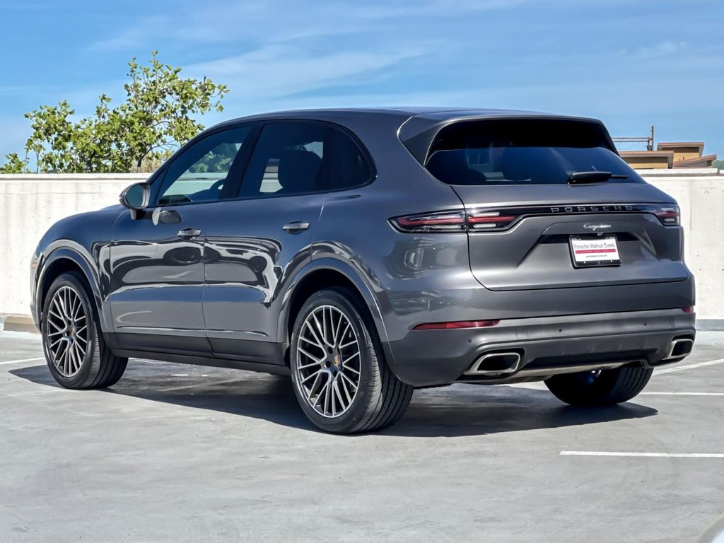 PORSCHE CAYENNE - 3