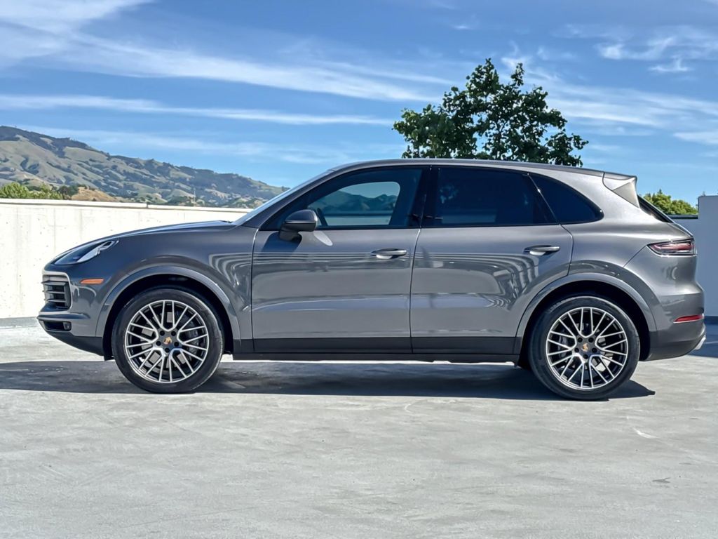 PORSCHE CAYENNE - 2