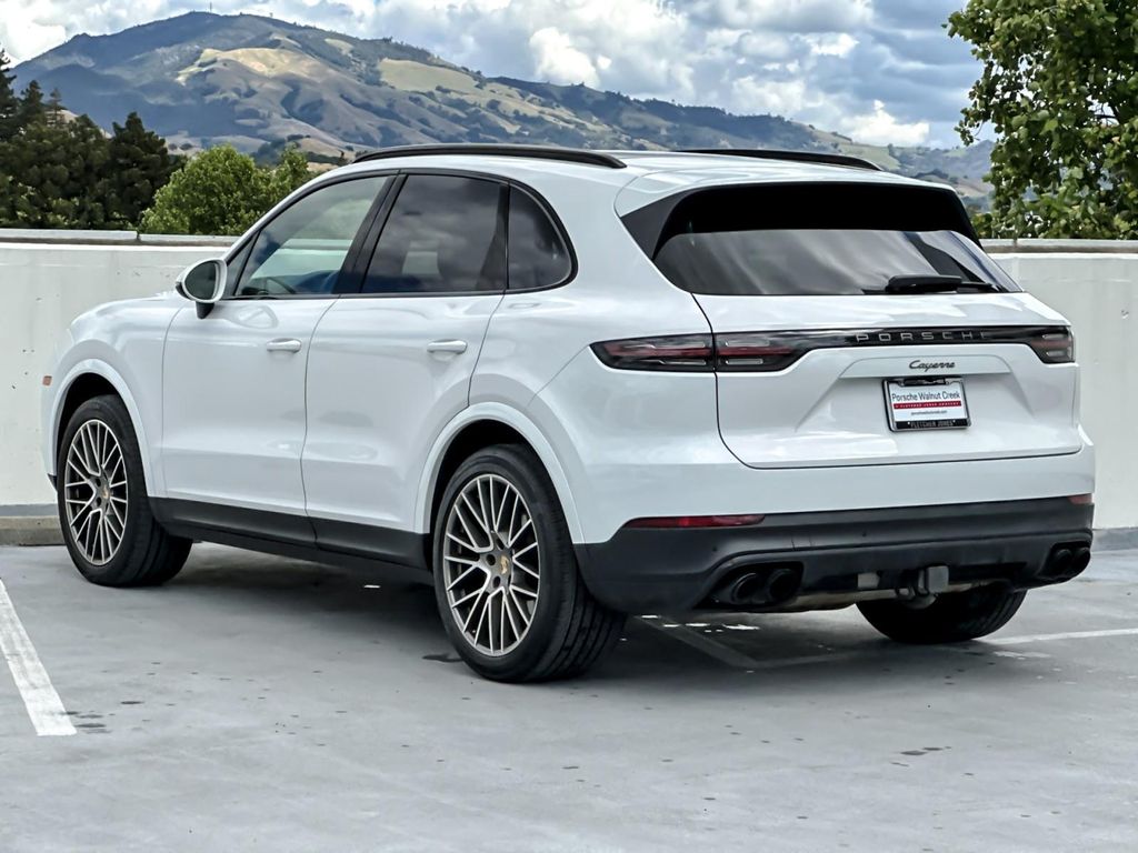 PORSCHE CAYENNE - 3