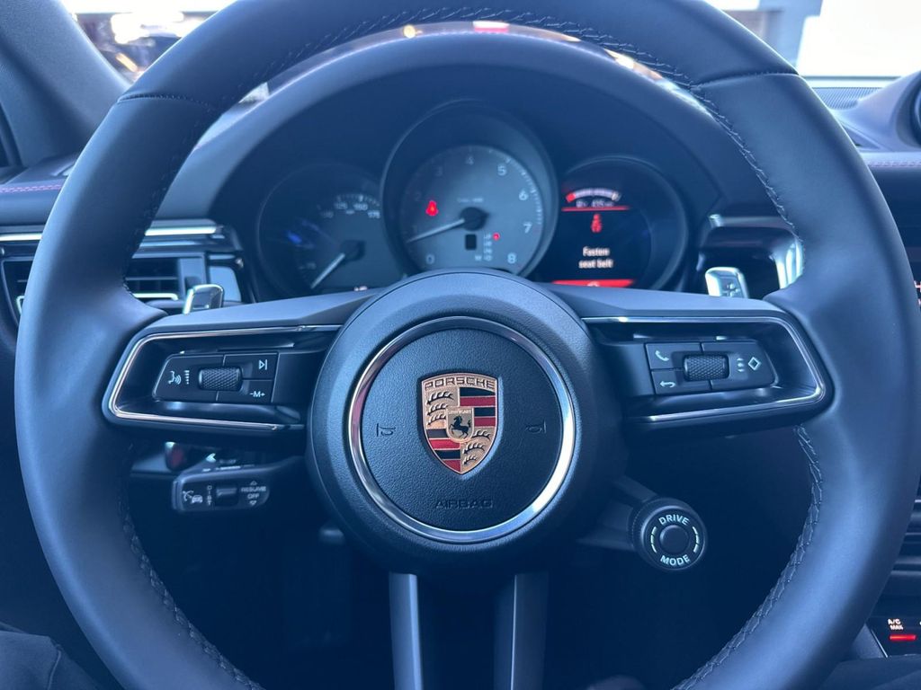 صورة مصغرة 23 لـ 2026 Porsche MACAN
