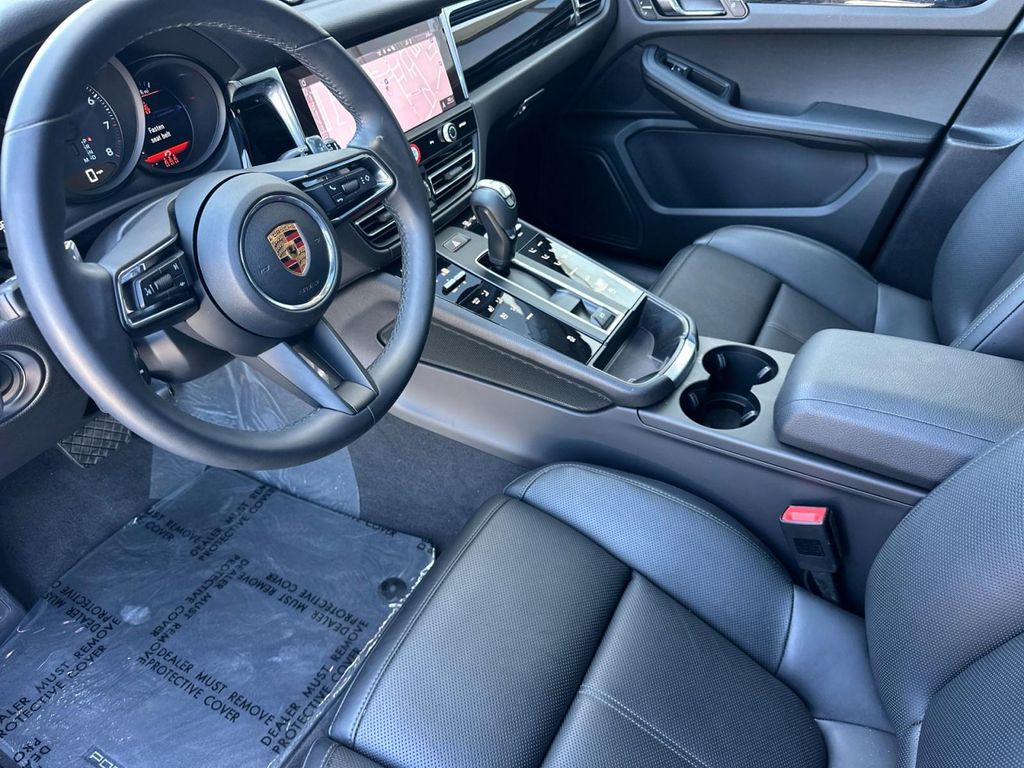 2026 Porsche MACAN 照片 4