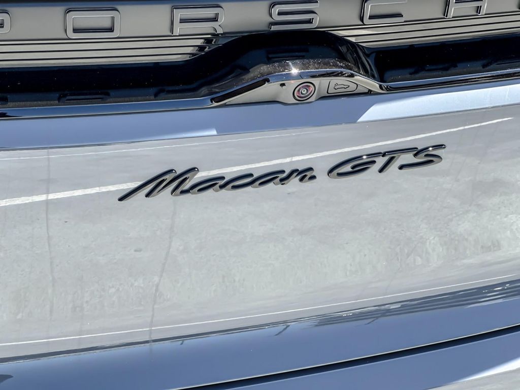صورة مصغرة 27 لـ 2026 Porsche MACAN MACAN ELECTRIC GTS