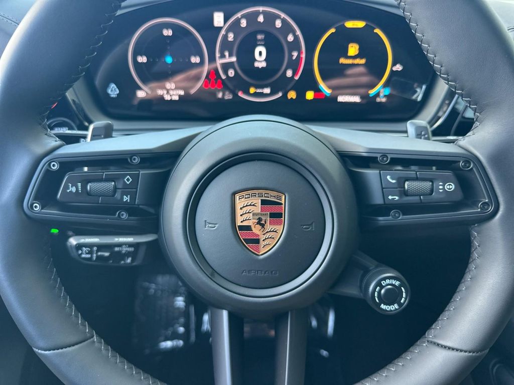 صورة مصغرة 24 لـ 2026 Porsche CAYENNE GTS