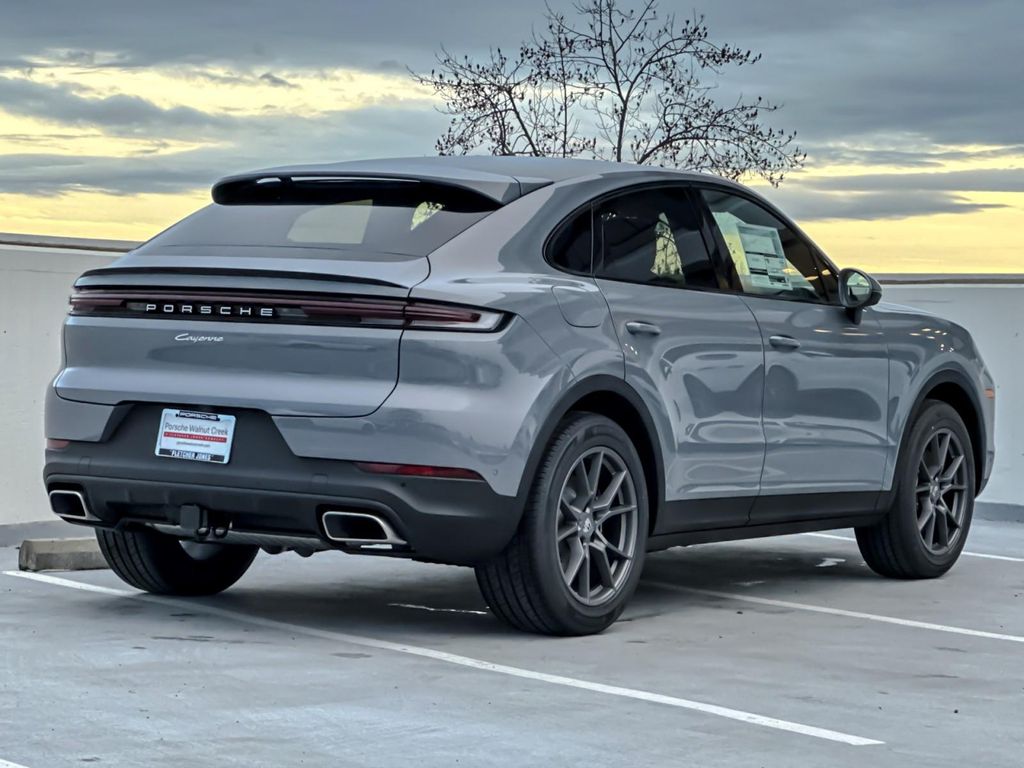 PORSCHE CAYENNE - 8