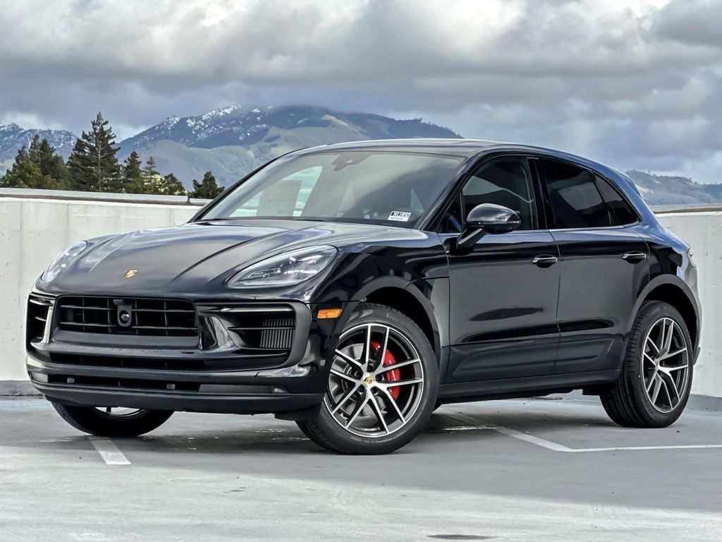 New 2026 Porsche Macan Macan