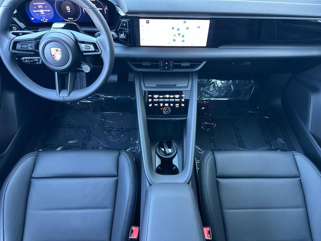 2026 Porsche MACAN MACAN ELECTRIC 4 — фото 6