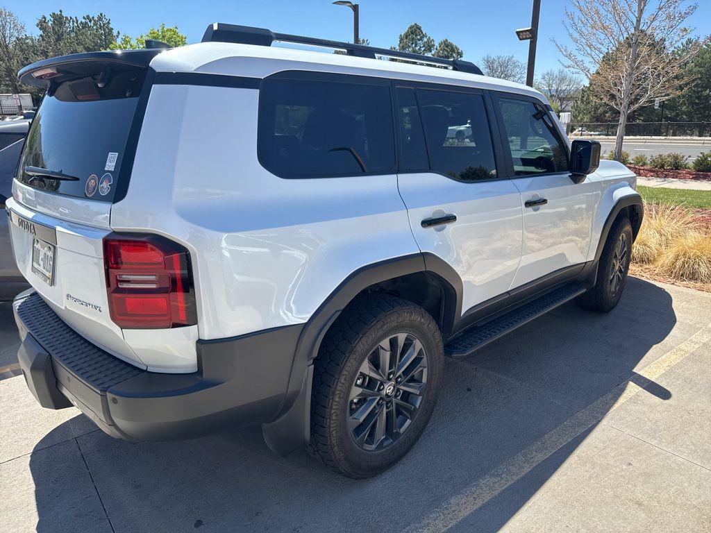 TOYOTA LAND CRUISER - 3