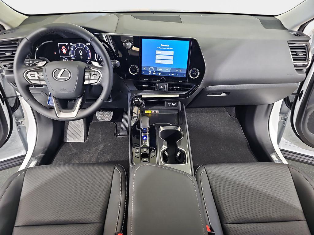 صورة 10 لـ 2026 Lexus NX 350 PREMIUM