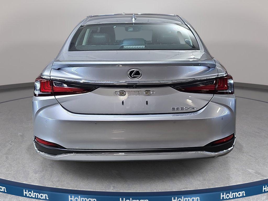 2025 LEXUS ES 300H BASE photo 7