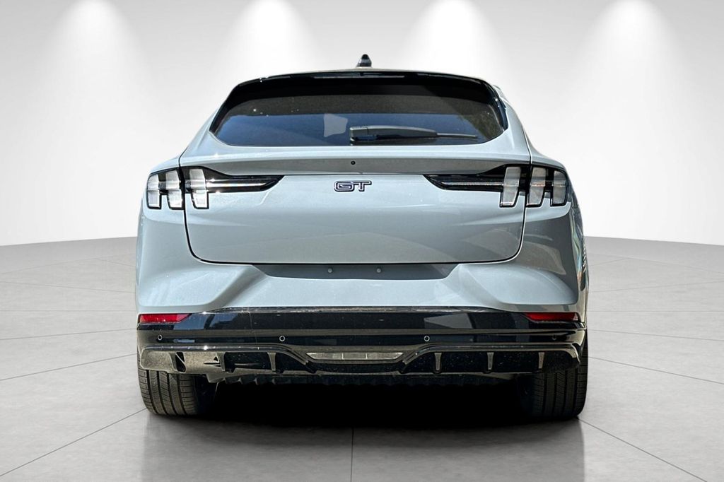 2025 FORD MUSTANG MACH-E GT 照片 4