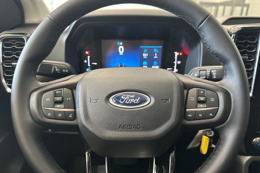 2025 FORD RANGER XLT 缩略图 23