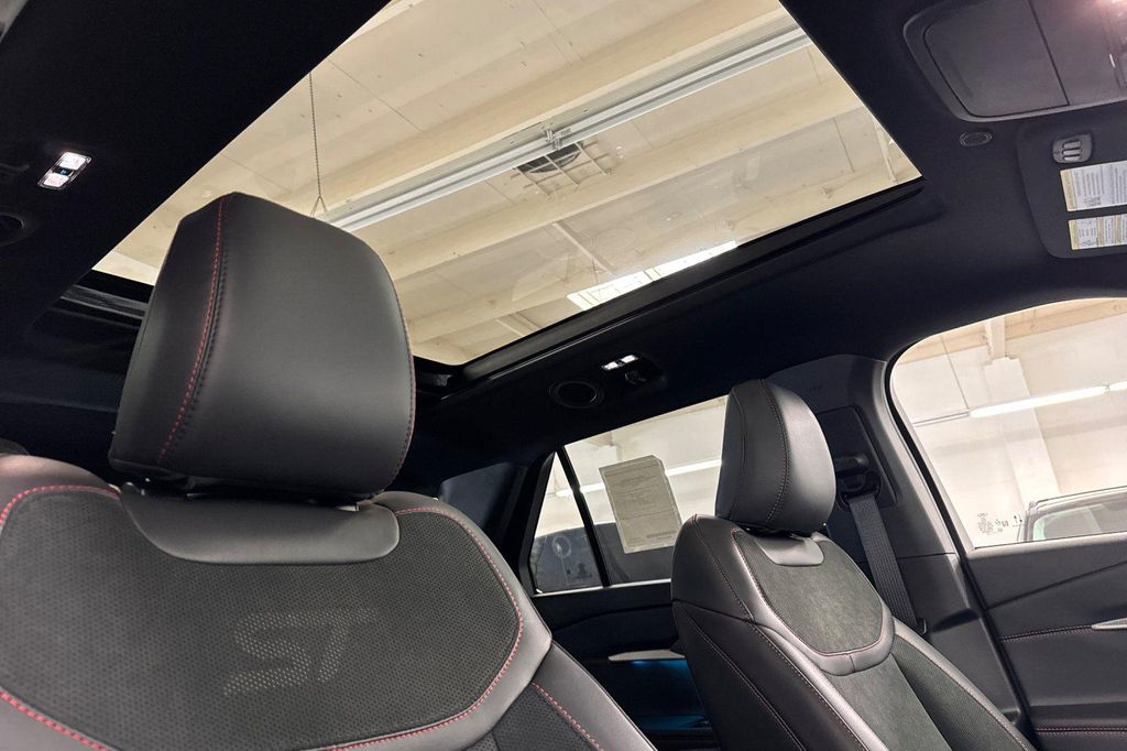 2026 FORD EXPLORER ST 缩略图 19