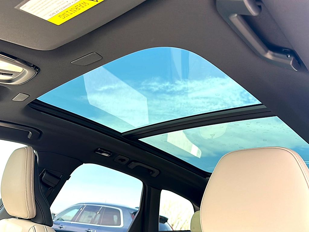 صورة مصغرة 13 لـ 2026 Volvo XC60 B5 PLUS