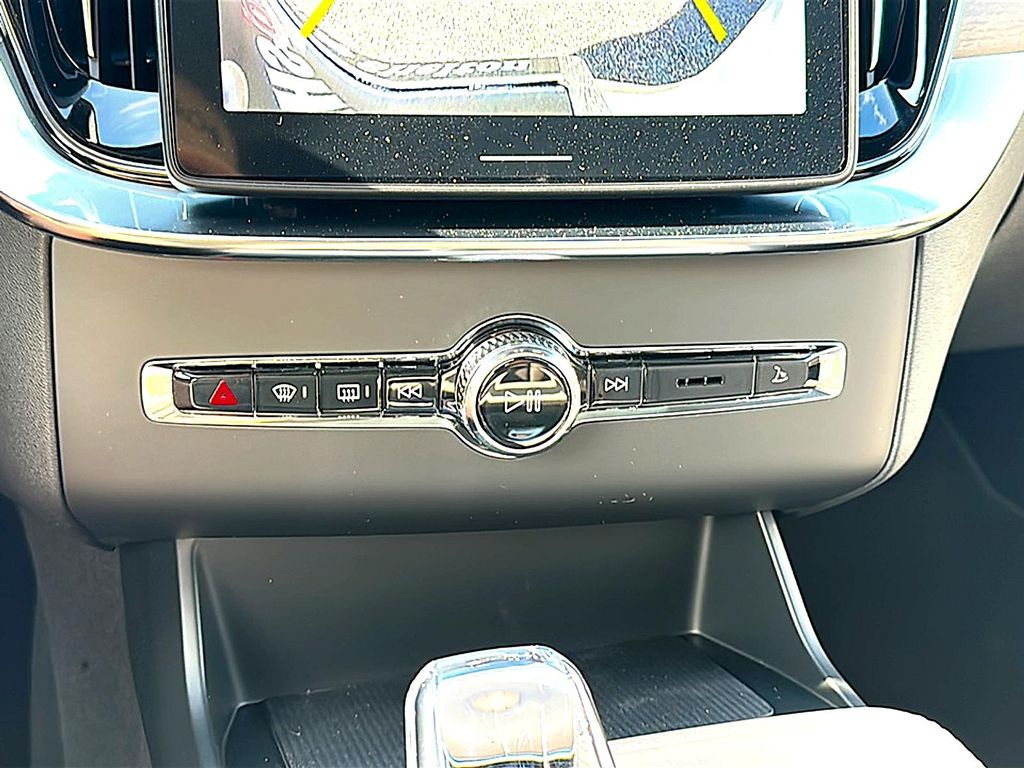 2026 Volvo XC90 PLUS, B6 AWD GAS (MILD HYBRID), GASOLINE, BRI — миниатюра 25