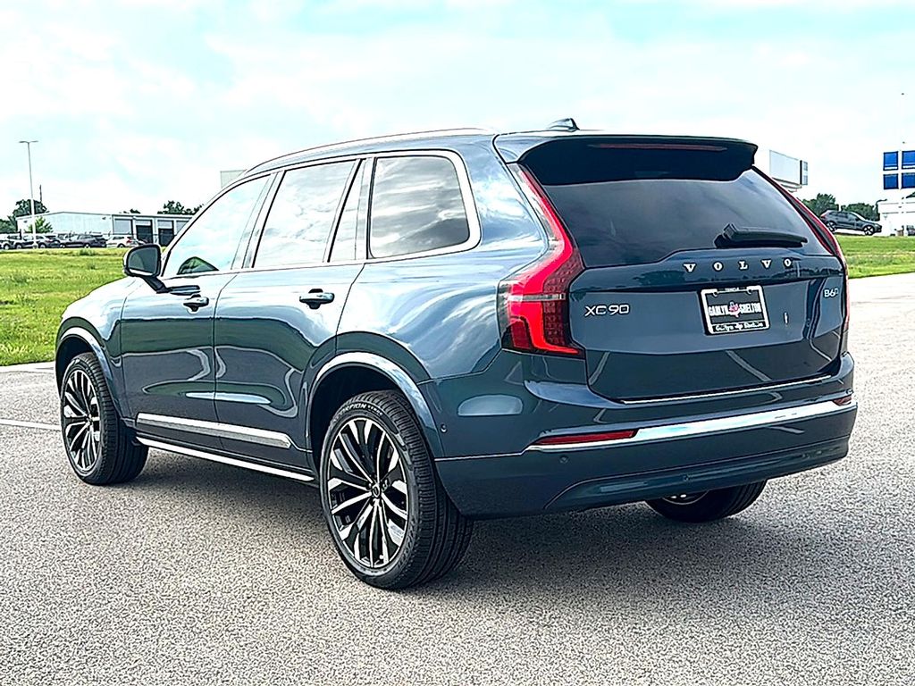 2026 Volvo XC90 B6 PLUS 7-SEATER — фото 6
