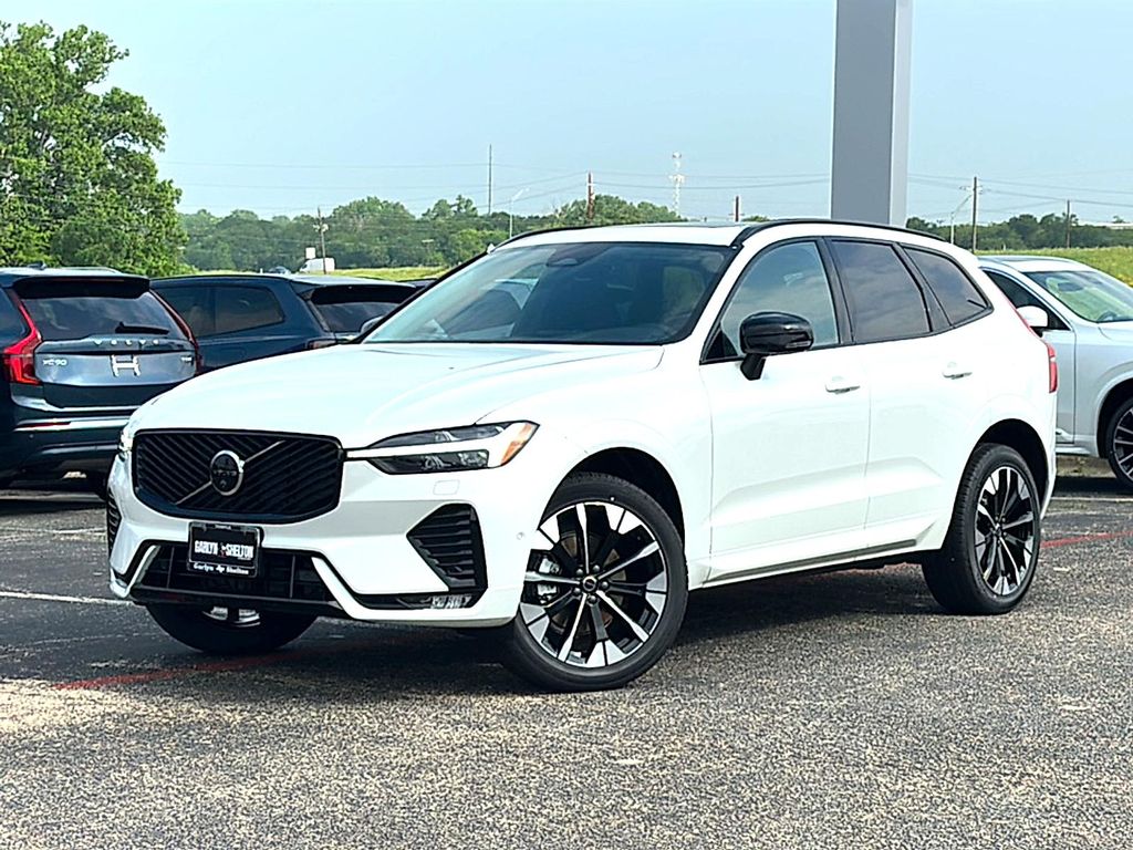 صورة 2 لـ 2026 Volvo XC60 B5 PLUS