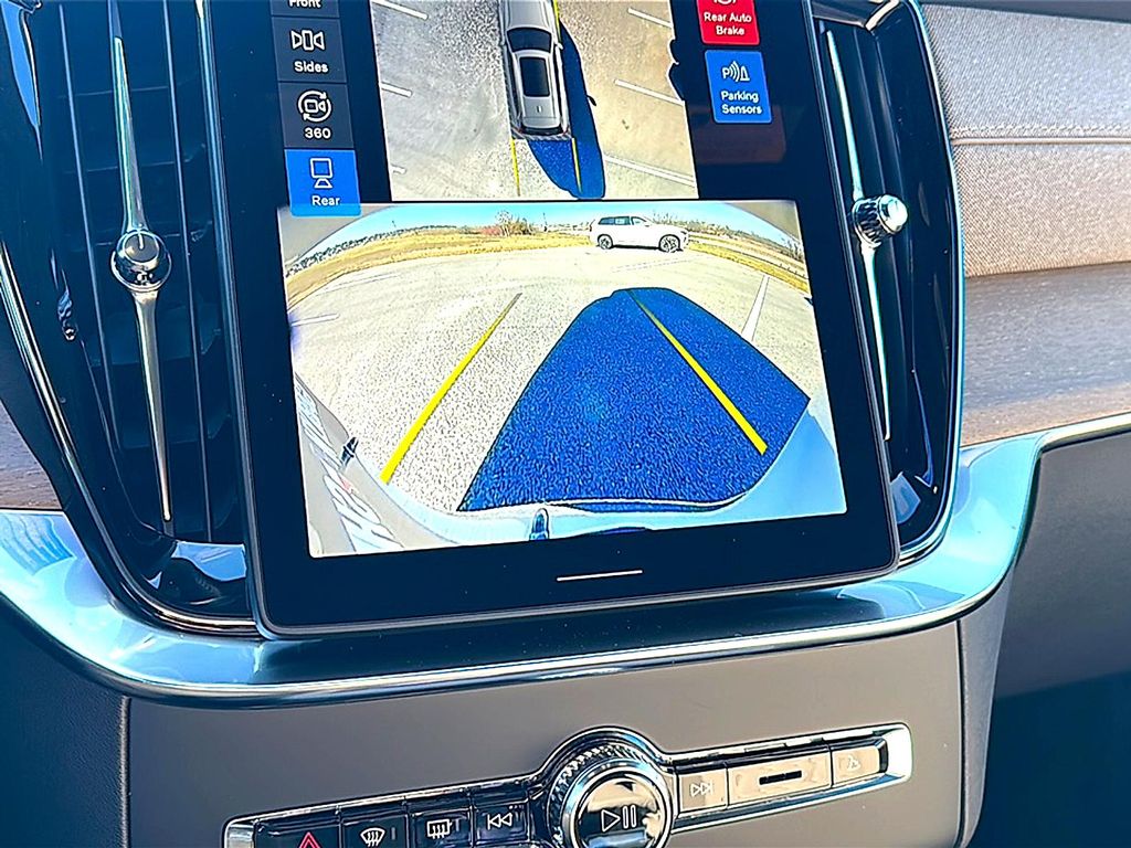 صورة مصغرة 24 لـ 2026 Volvo XC90 PLUS, B6 AWD GAS (MILD HYBRID), GASOLINE, BRI