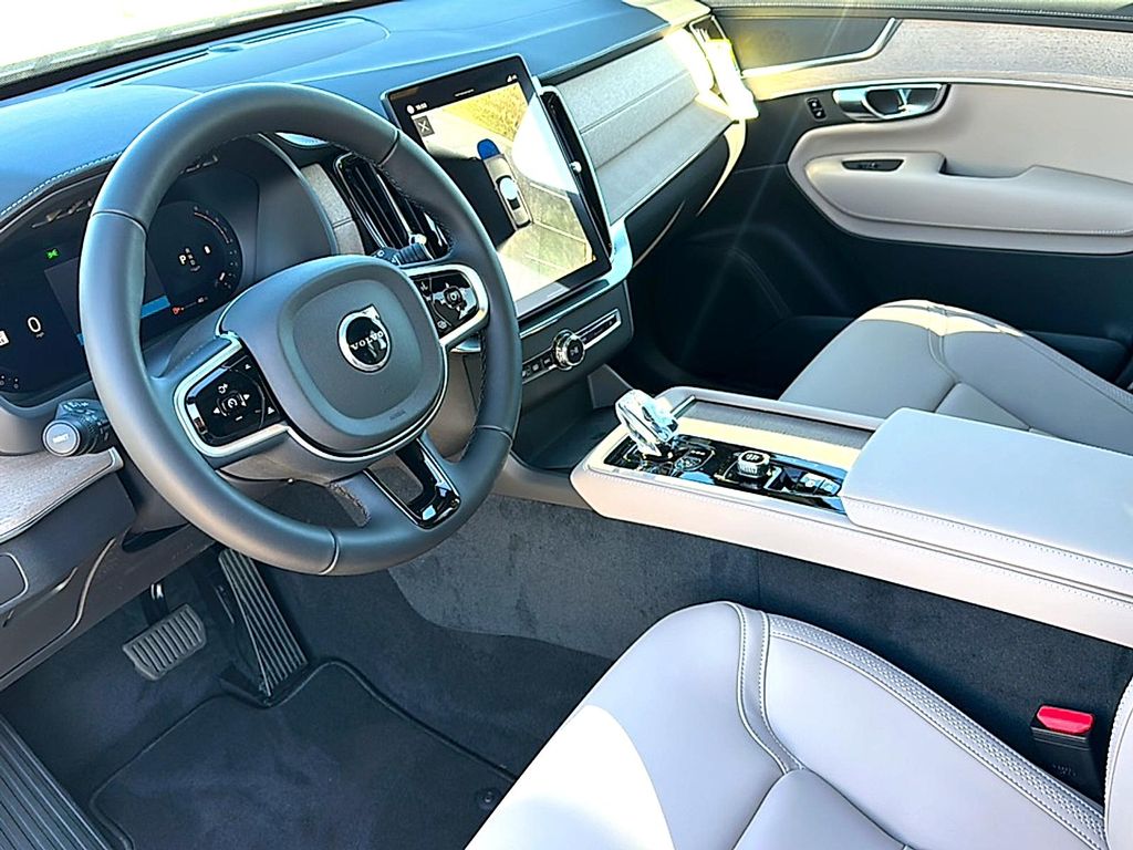 2026 Volvo XC90 PLUS, B5 AWD GAS (MILD HYBRID), GASOLINE, BRI — фото 9