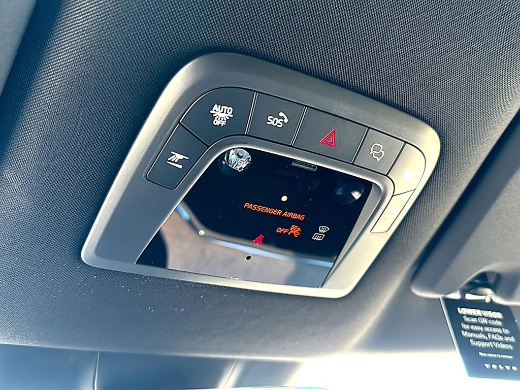 2025 Volvo EX90 TWIN MOTOR PERFORMANCE ULTRA 6-SEATER 缩略图 29