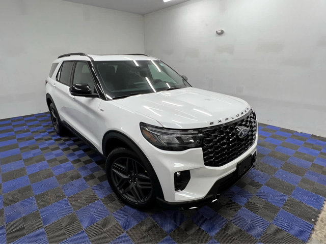 New 2026 Ford Explorer ST-Line