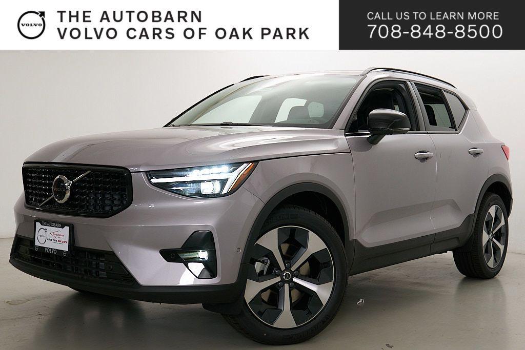 New 2026 Volvo XC40 Plus, B5 AWD Gas (mild hybrid), Dark