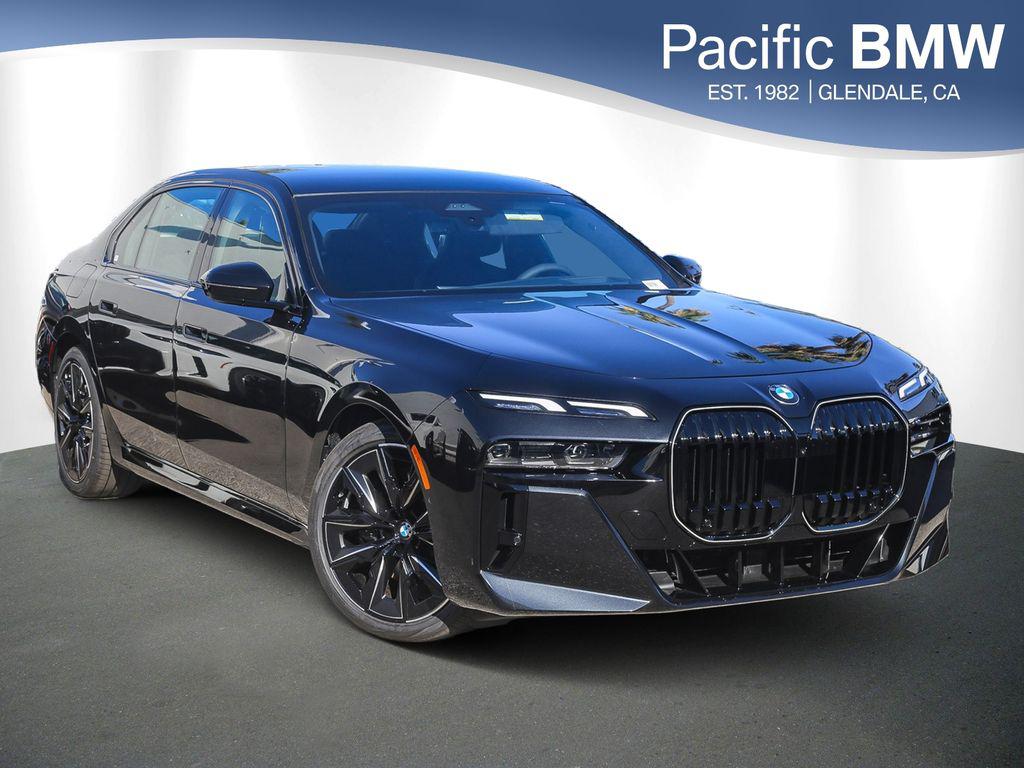 New 2026 BMW 760 xDrive