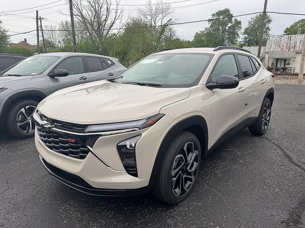 New 2026 Chevrolet Trax FWD 2RS